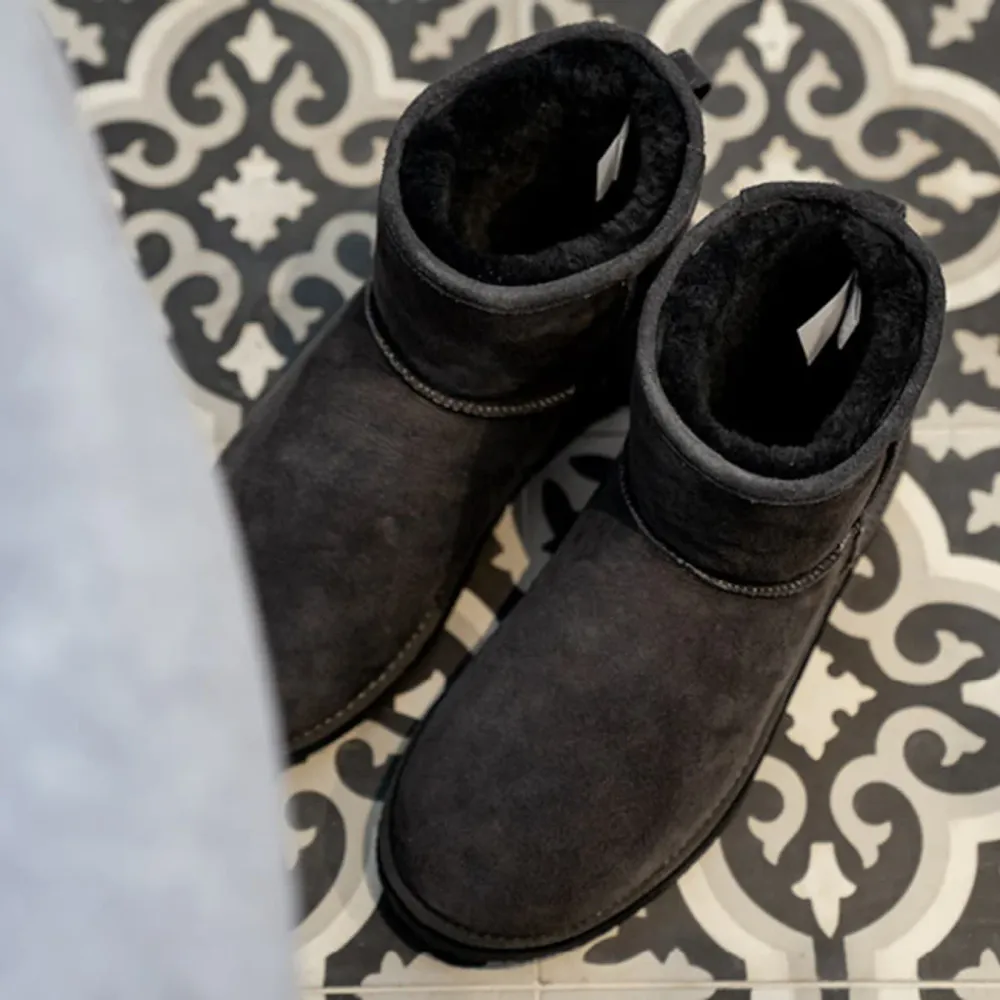 Shepherd Laura Boots Sort
