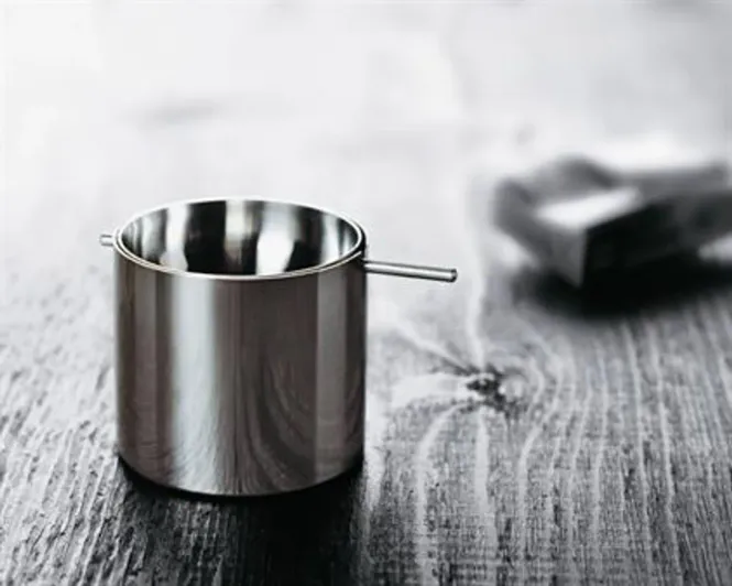 Hovedbilde Stelton Cylinda-line snurrende askebeger liten