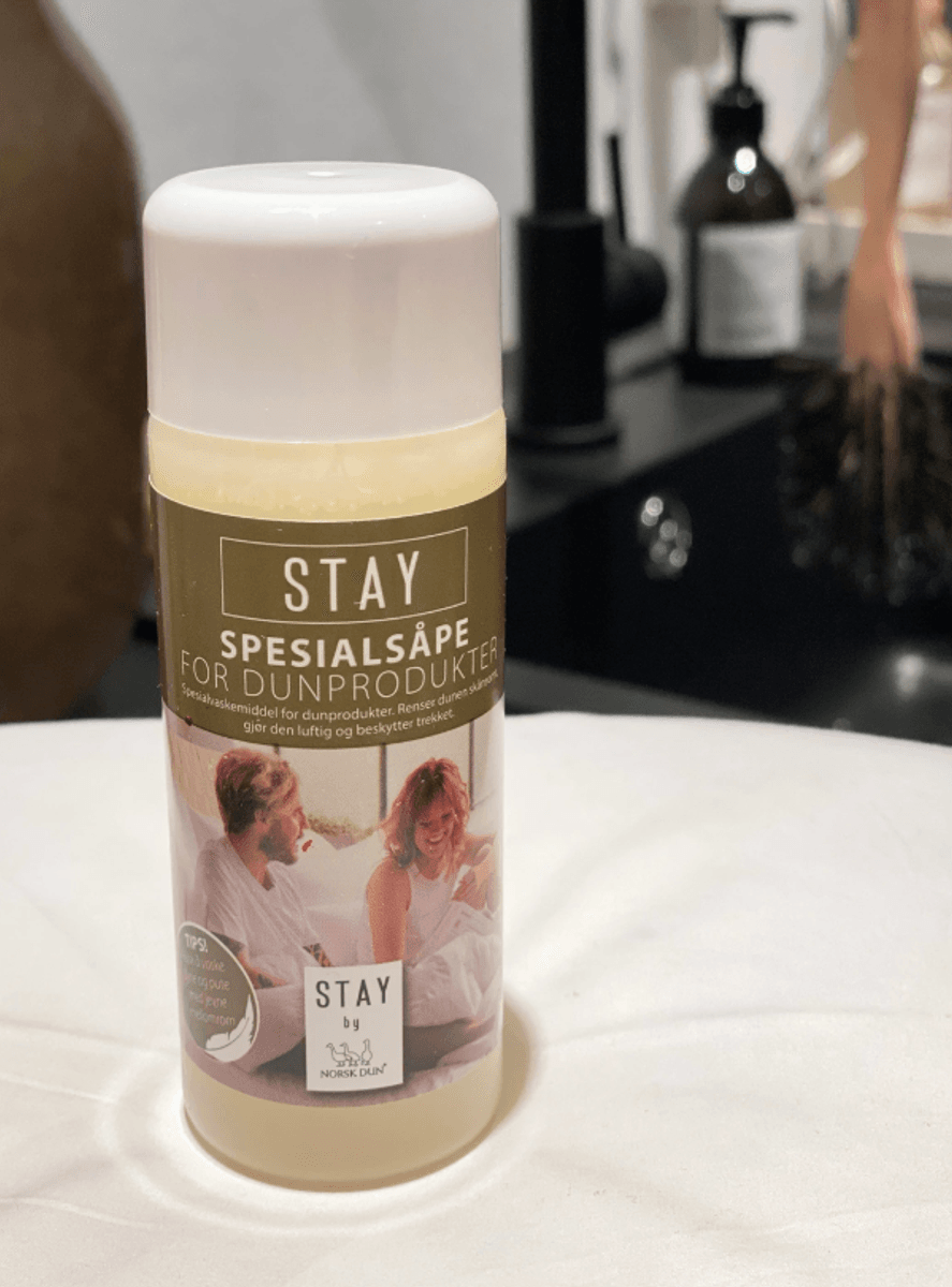 STAY Spesialsåpe til dun produkter.